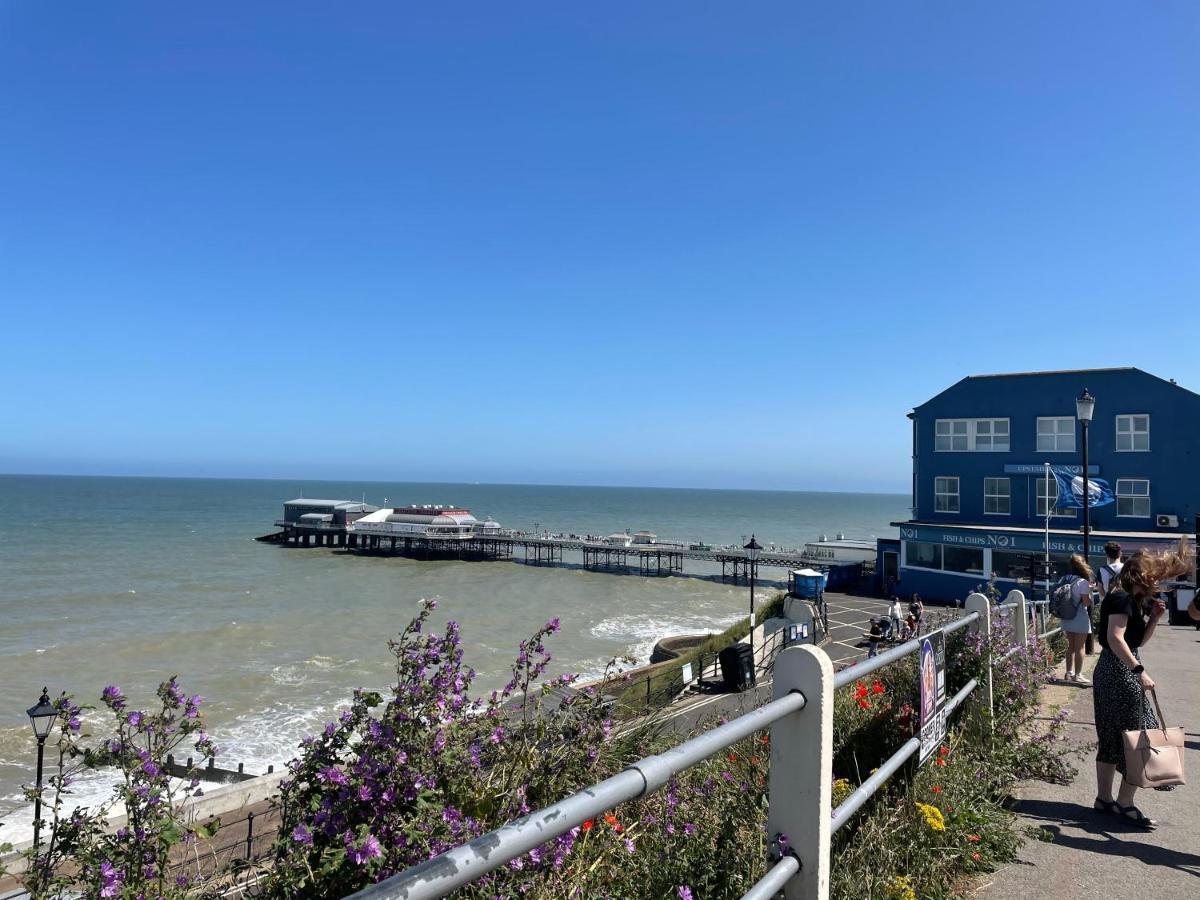 The Beach House - Cromer Buitenkant foto